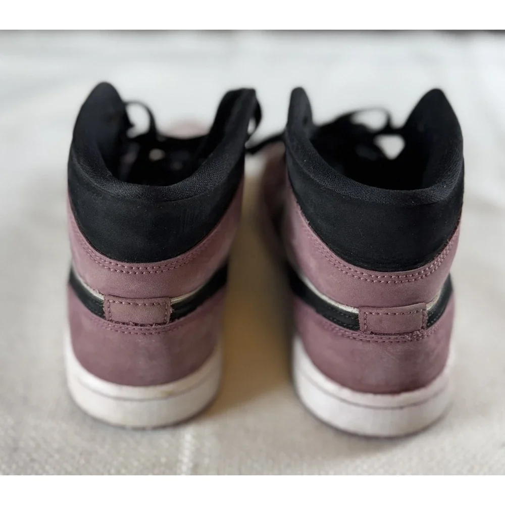 Air Jordan 1 Retro OG Bordeaux Shoes Mens Size 6.5 Purple White Black DC7267-500